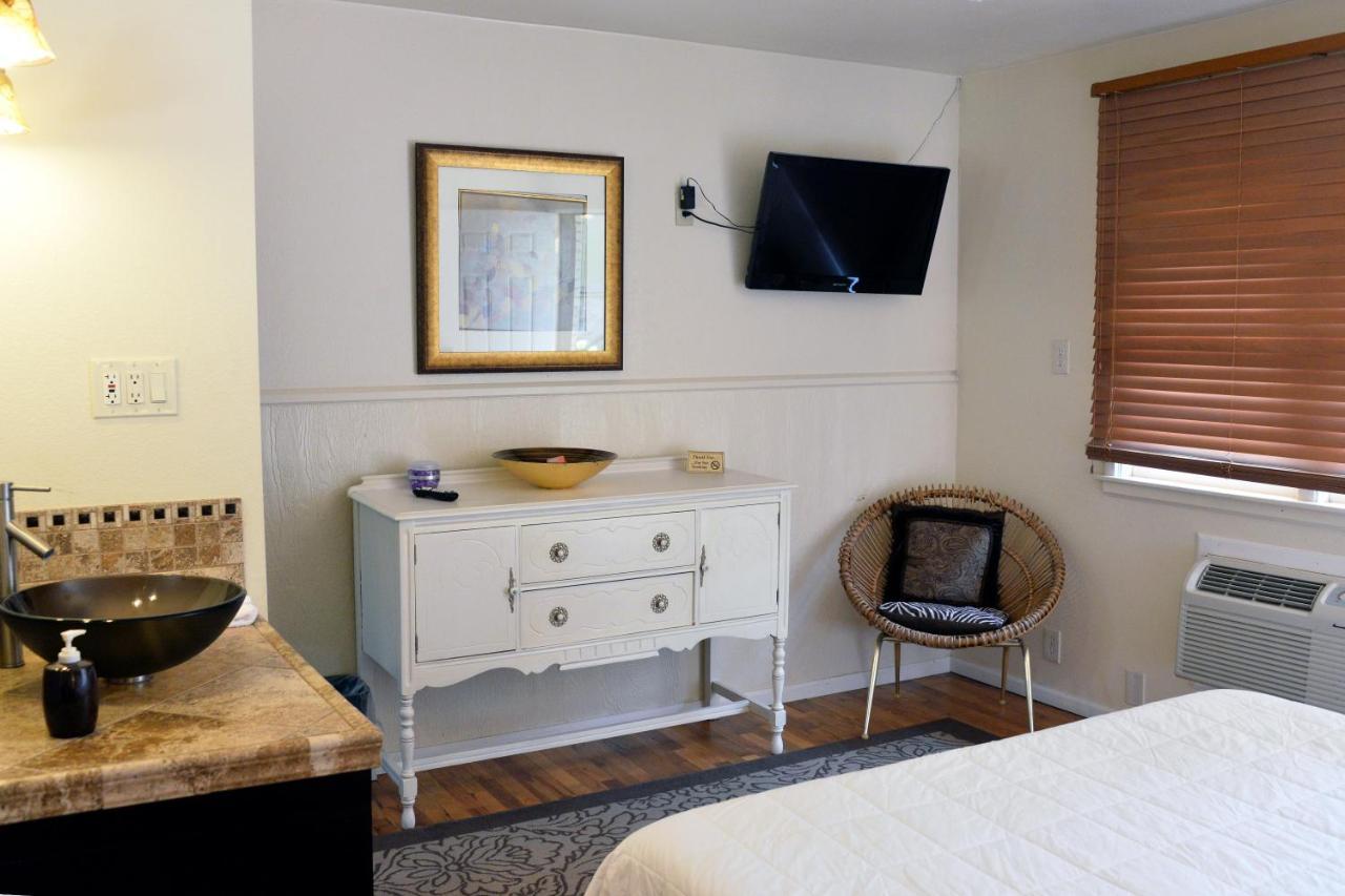 The Crest Motel Sterling Extérieur photo